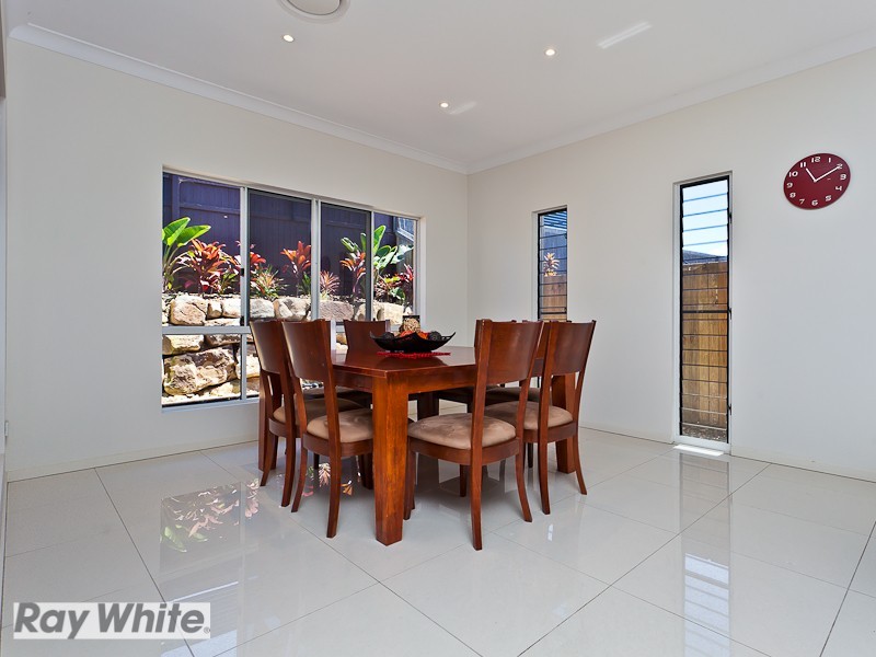 3 Trump Circuit, North Lakes QLD 4509