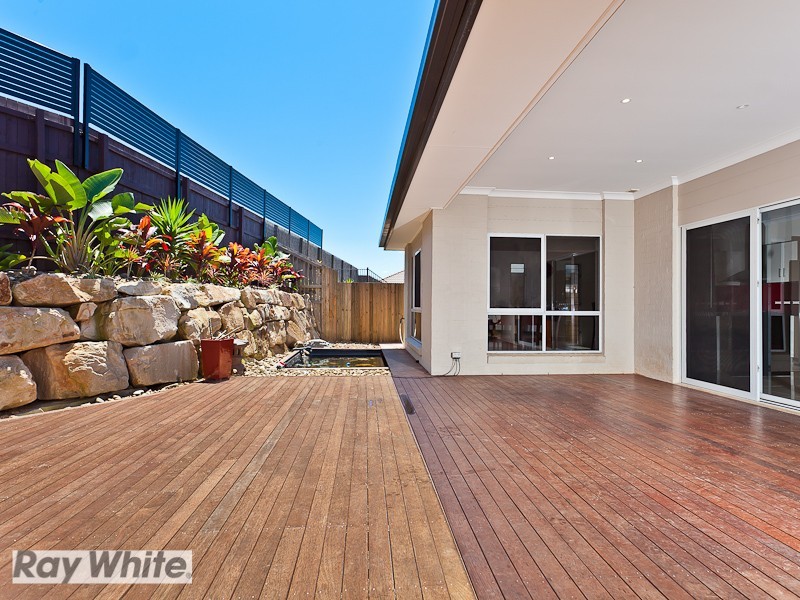 3 Trump Circuit, North Lakes QLD 4509