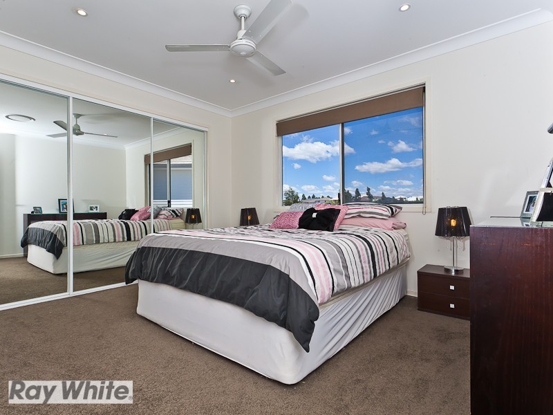 3 Trump Circuit, North Lakes QLD 4509