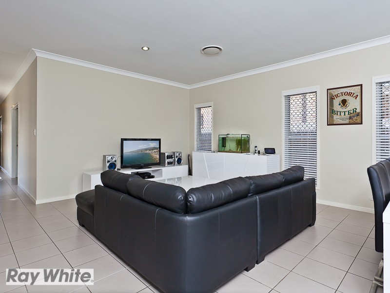 7 Dingo Street, North Lakes QLD 4509