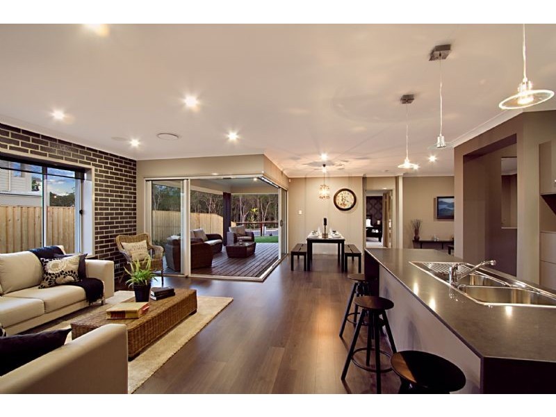 25 Hollow Crescent, Narangba QLD 4504