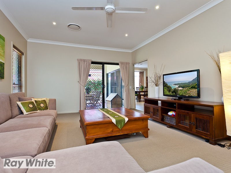 6 Hoya Close, North Lakes QLD 4509