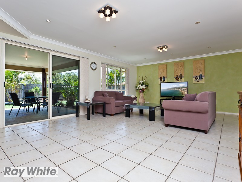 1 Currawinya Street, North Lakes QLD 4509