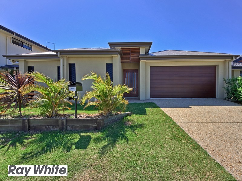48 Mackintosh Drive, North Lakes QLD 4509