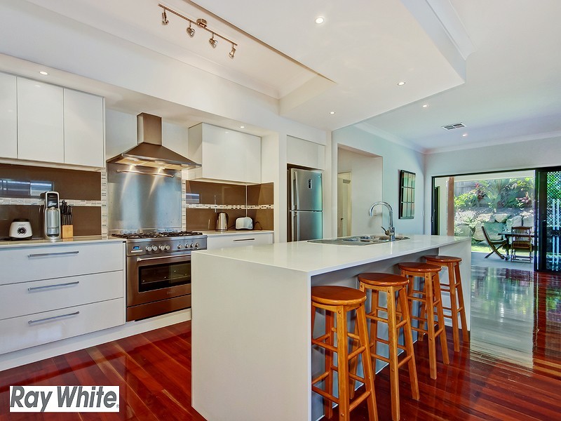 48 Mackintosh Drive, North Lakes QLD 4509