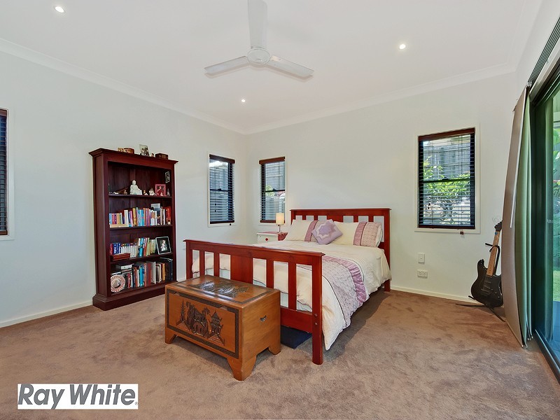 48 Mackintosh Drive, North Lakes QLD 4509
