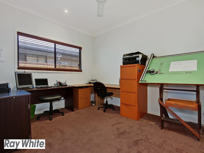 48 Mackintosh Drive, North Lakes QLD 4509