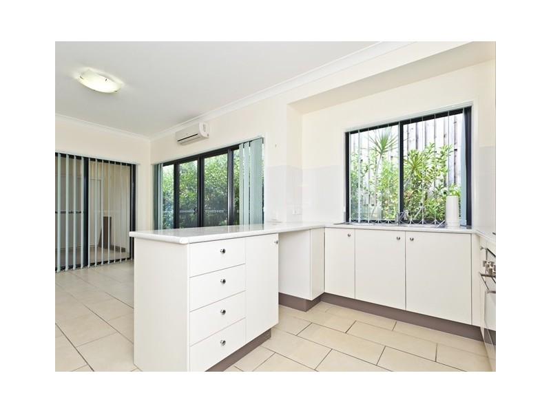 9/3 Swordgrass Court, Kallangur QLD 4503