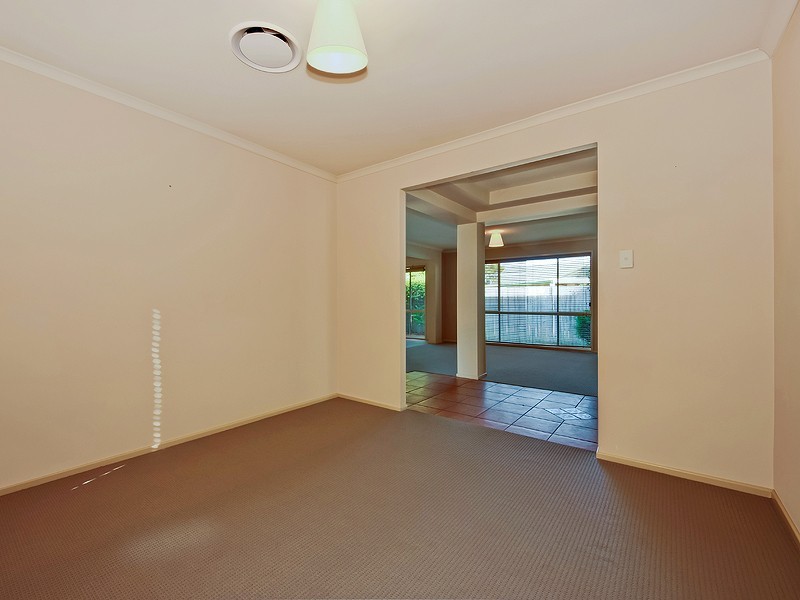 6 Knox Street, North Lakes QLD 4509