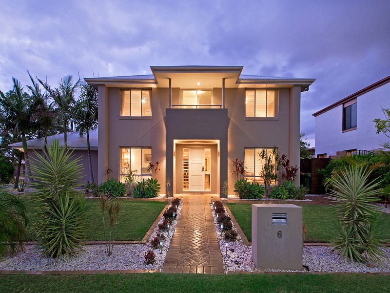 6 Alexandra Avenue, North Lakes QLD 4509