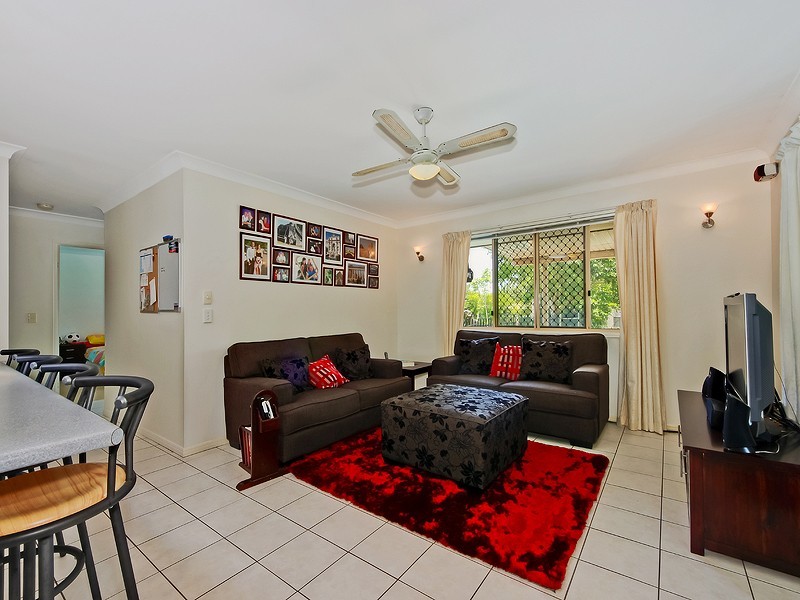 9 Cashmere Street, Rothwell QLD 4022