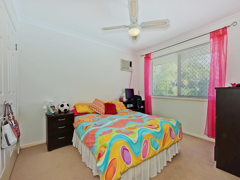 9 Cashmere Street, Rothwell QLD 4022