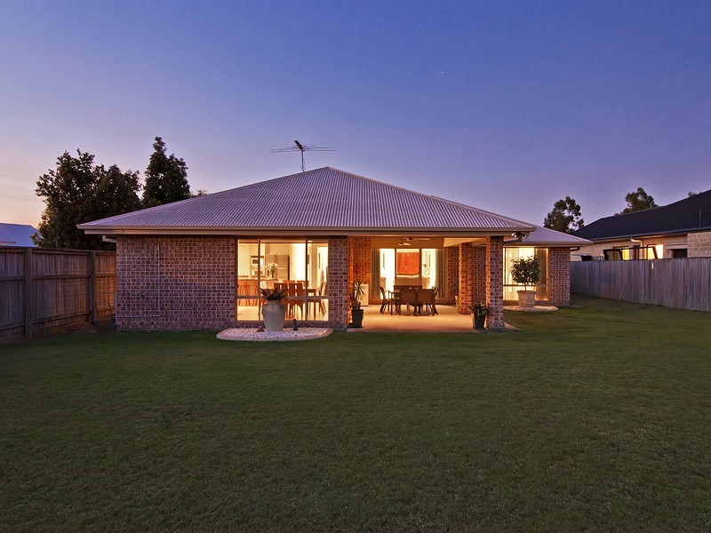 23 Springsure Parade, North Lakes QLD 4509