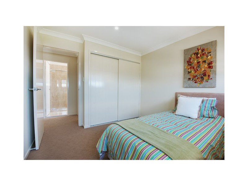 63 Liberty Circuit, North Lakes QLD 4509