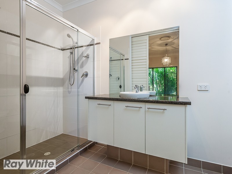 30 Marsh Parade, North Lakes QLD 4509