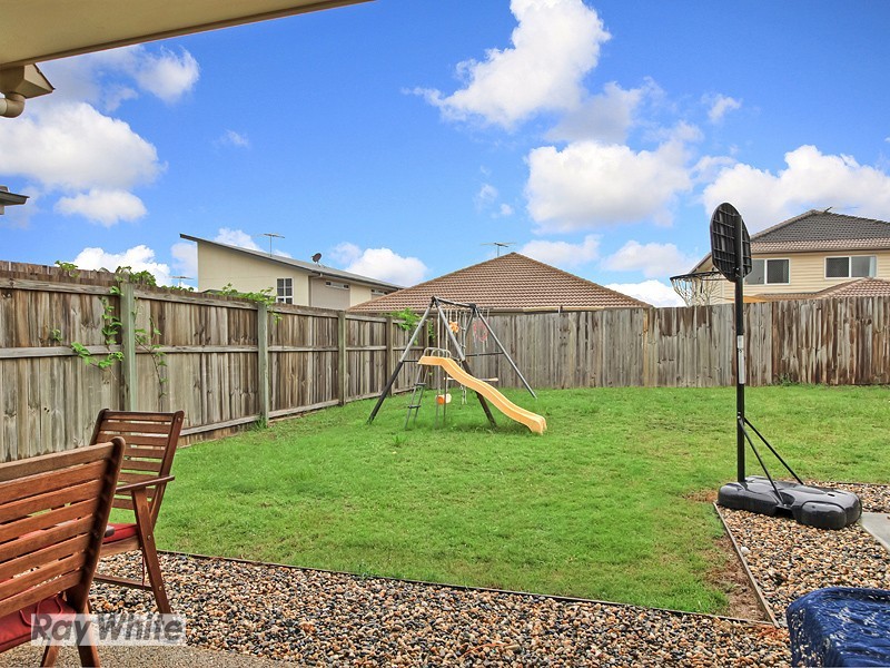 11 Calder Street, North Lakes QLD 4509