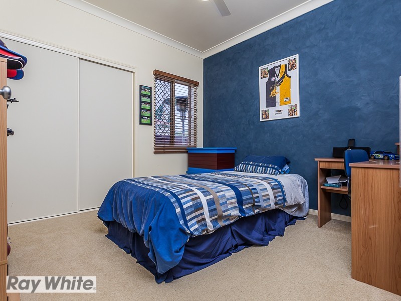 8 Redcedar Street, North Lakes QLD 4509