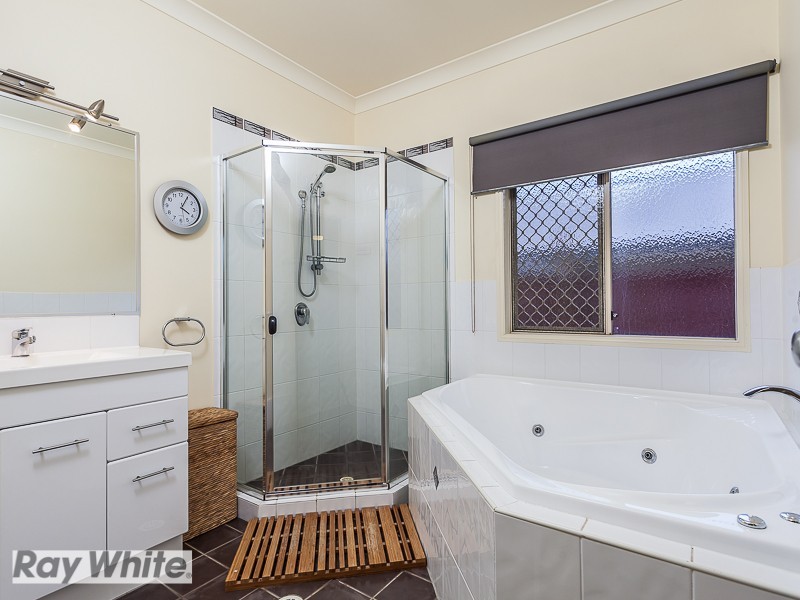 8 Redcedar Street, North Lakes QLD 4509