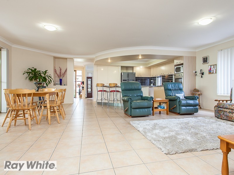 12 Davenport Parade, North Lakes QLD 4509