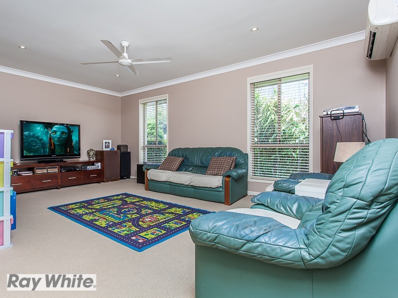 19 Gannet Circuit, North Lakes QLD 4509