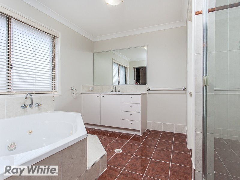 19 Gannet Circuit, North Lakes QLD 4509