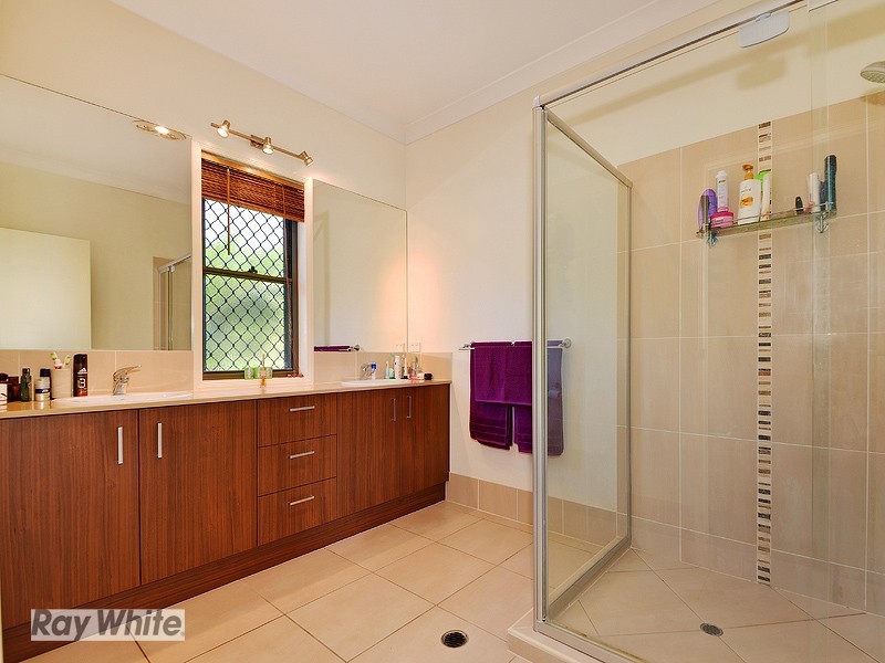 34 Carmody Parade, North Lakes QLD 4509