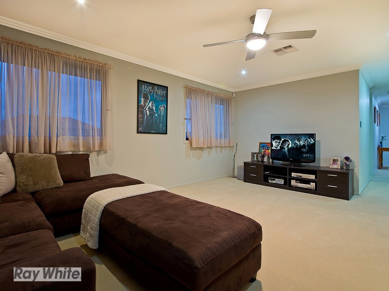15 Carmody Parade, North Lakes QLD 4509