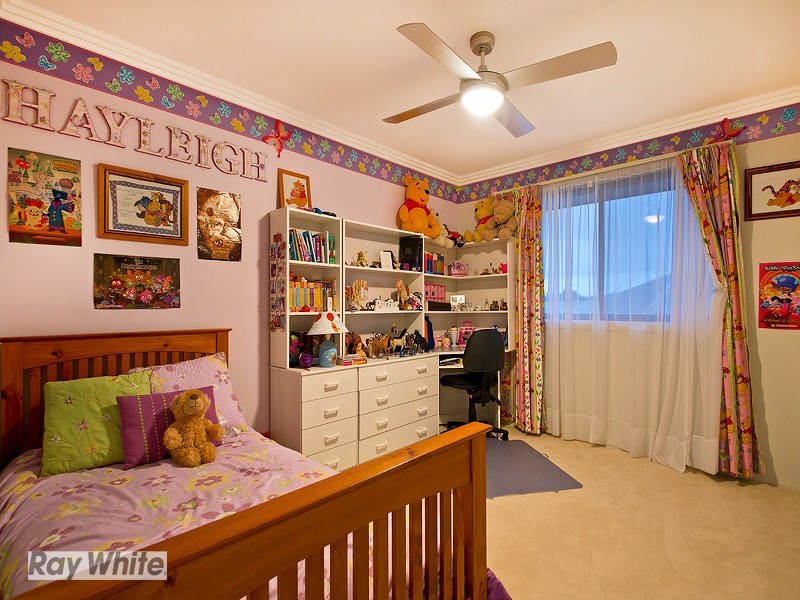15 Carmody Parade, North Lakes QLD 4509