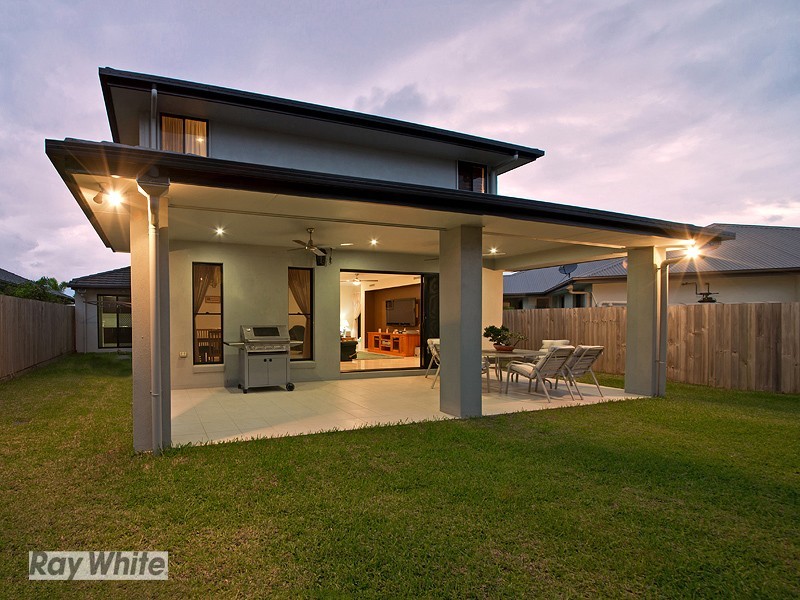 15 Carmody Parade, North Lakes QLD 4509