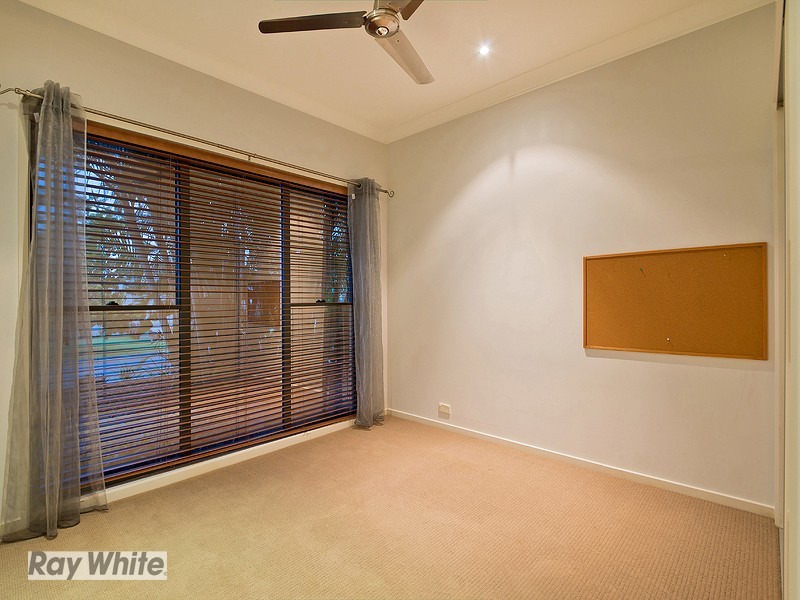 5 Appleby Close, North Lakes QLD 4509