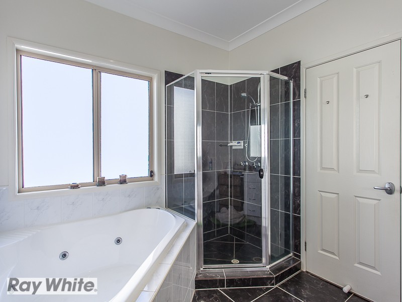 29 Turnstone Circuit, North Lakes QLD 4509