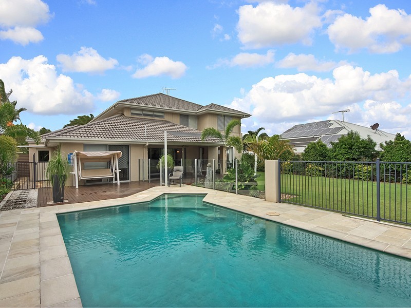 10 Douglas Street, North Lakes QLD 4509