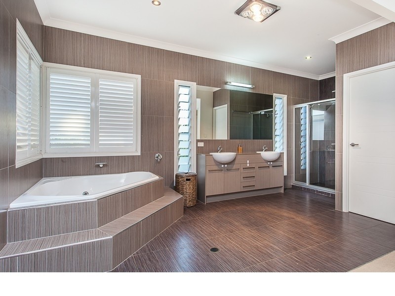 45 Whittome Esplanade, Murrumba Downs QLD 4503