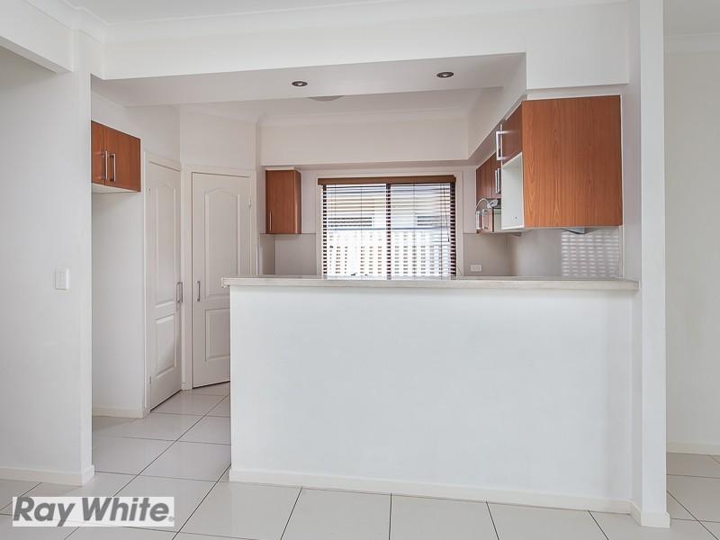 33 Kangaroo Street, North Lakes QLD 4509