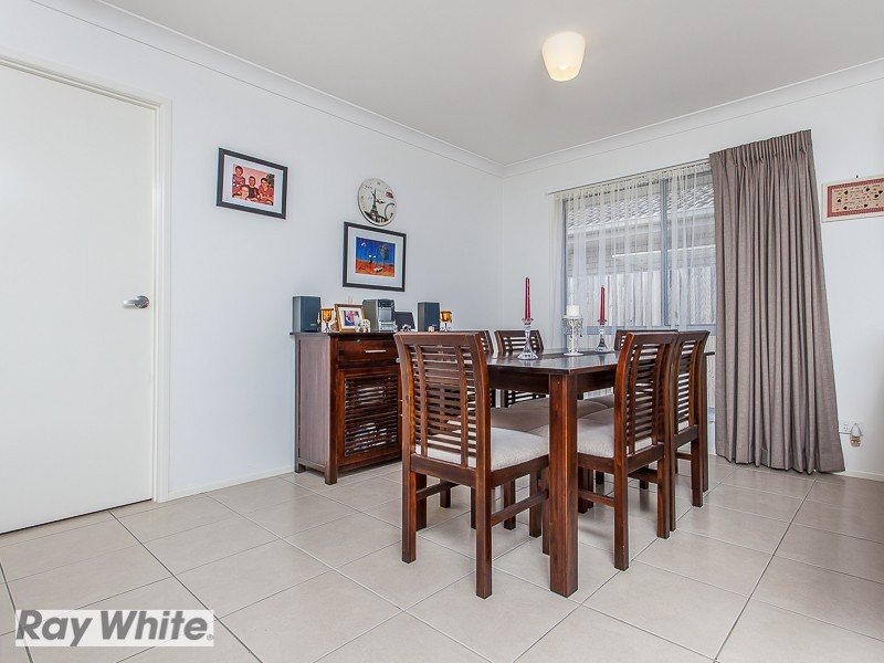 18 Moonie Crescent, North Lakes QLD 4509