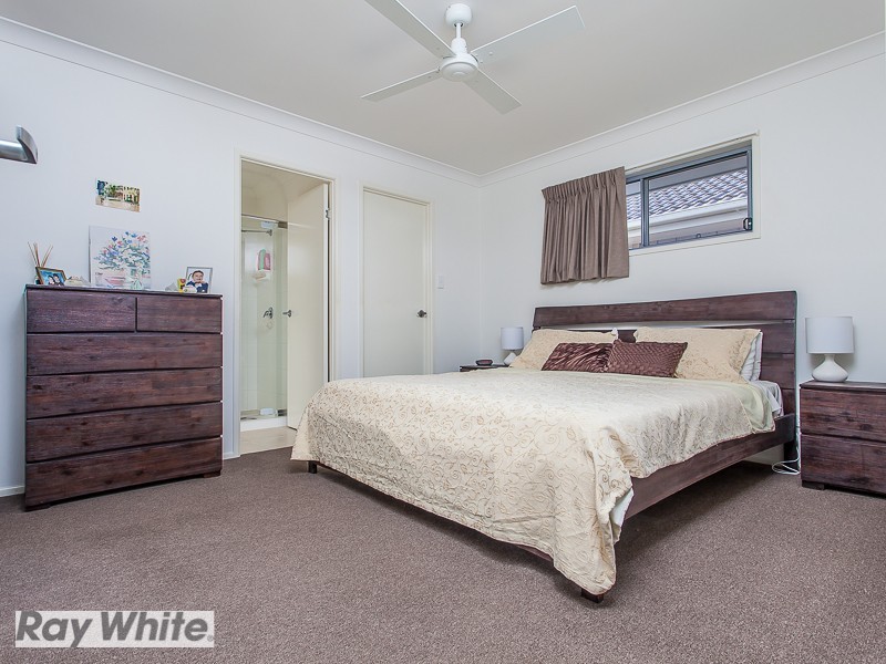 18 Moonie Crescent, North Lakes QLD 4509