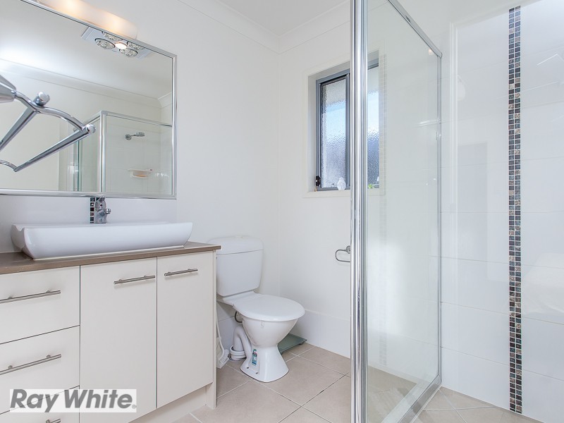 18 Moonie Crescent, North Lakes QLD 4509