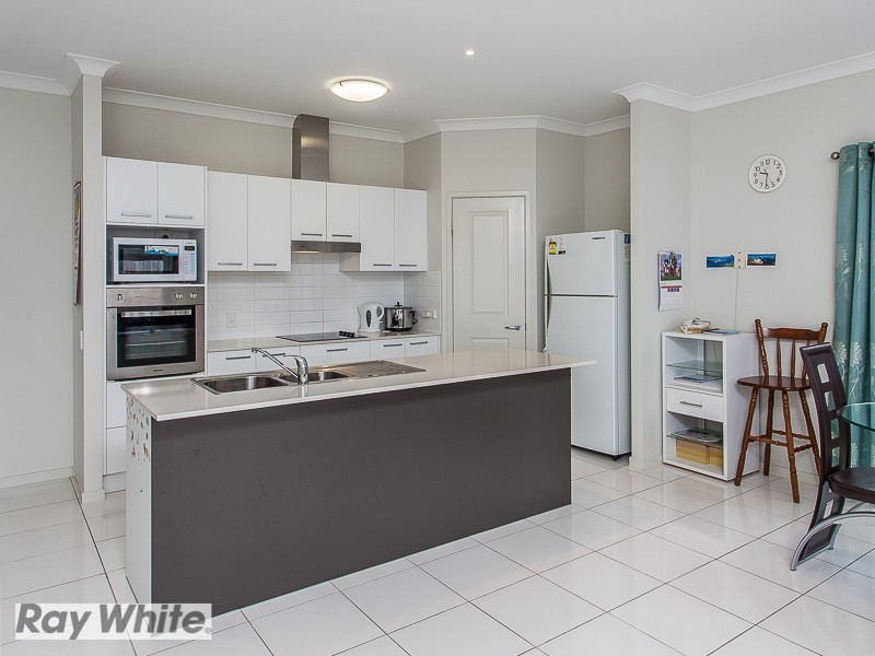 5 Menara Circuit, North Lakes QLD 4509