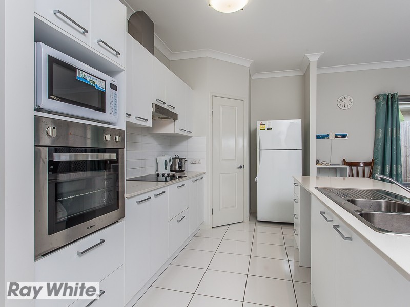 5 Menara Circuit, North Lakes QLD 4509