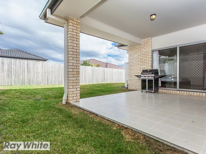 5 Menara Circuit, North Lakes QLD 4509