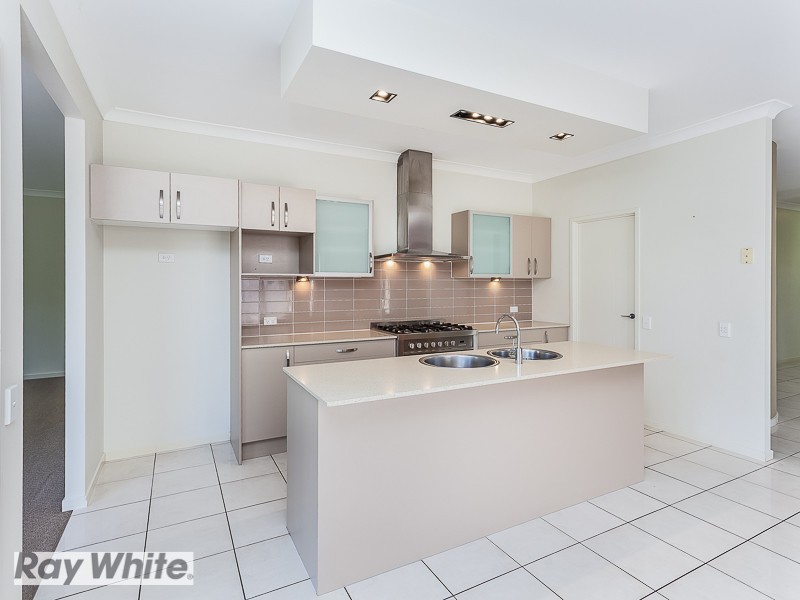 10 Hare Street, North Lakes QLD 4509