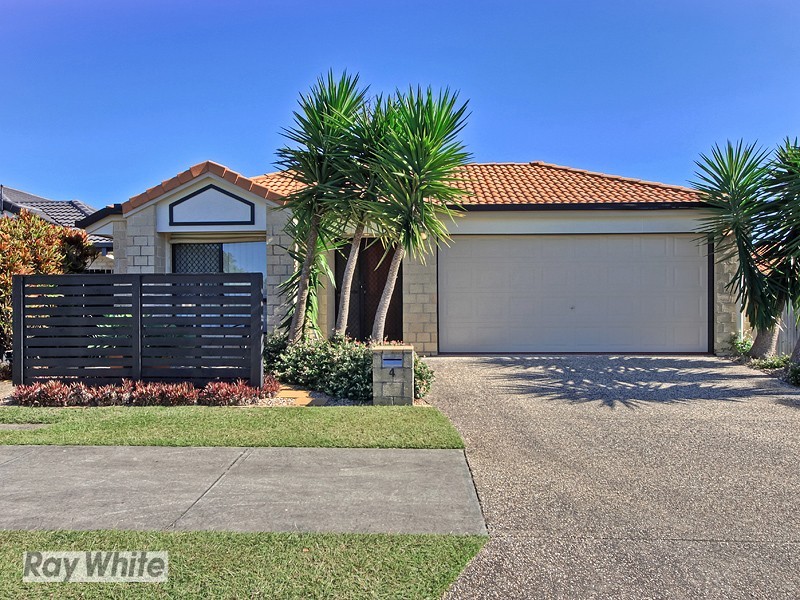 4 Petermann Drive, North Lakes QLD 4509