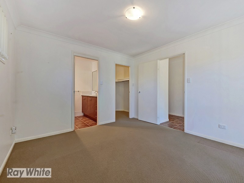 4 Petermann Drive, North Lakes QLD 4509