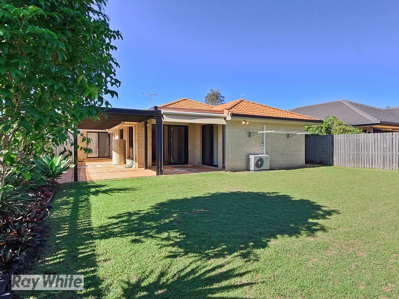 4 Petermann Drive, North Lakes QLD 4509