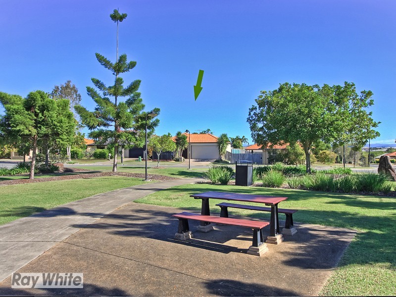 4 Petermann Drive, North Lakes QLD 4509