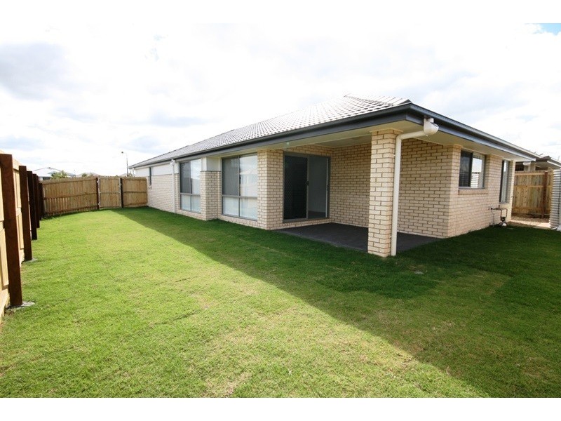 2 Philp Street, North Lakes QLD 4509