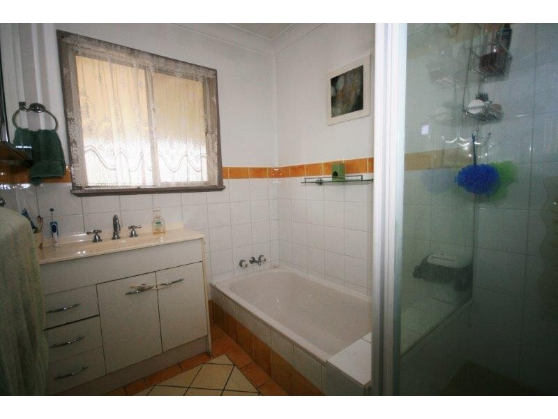 13 Paul Street, Kallangur QLD 4503
