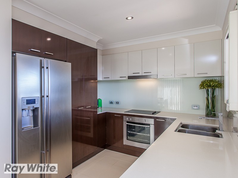 1 Manhattan Crescent, North Lakes QLD 4509