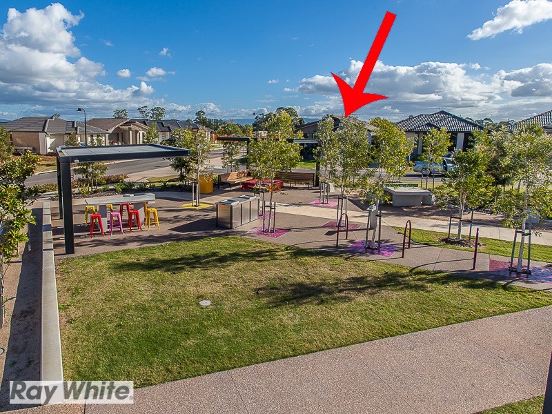 1 Manhattan Crescent, North Lakes QLD 4509