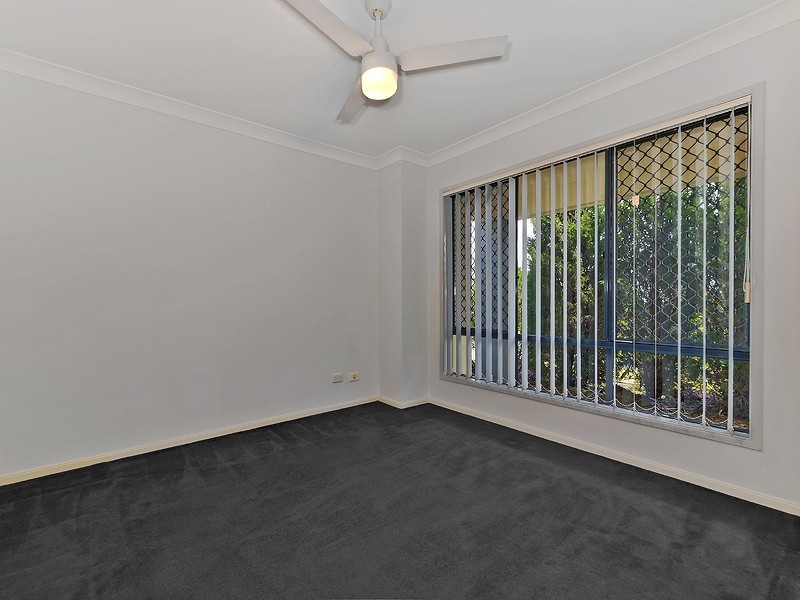 18 Grebe Circuit, North Lakes QLD 4509